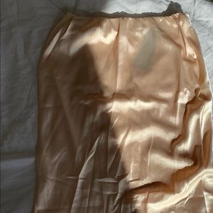 SATIN SKIRT